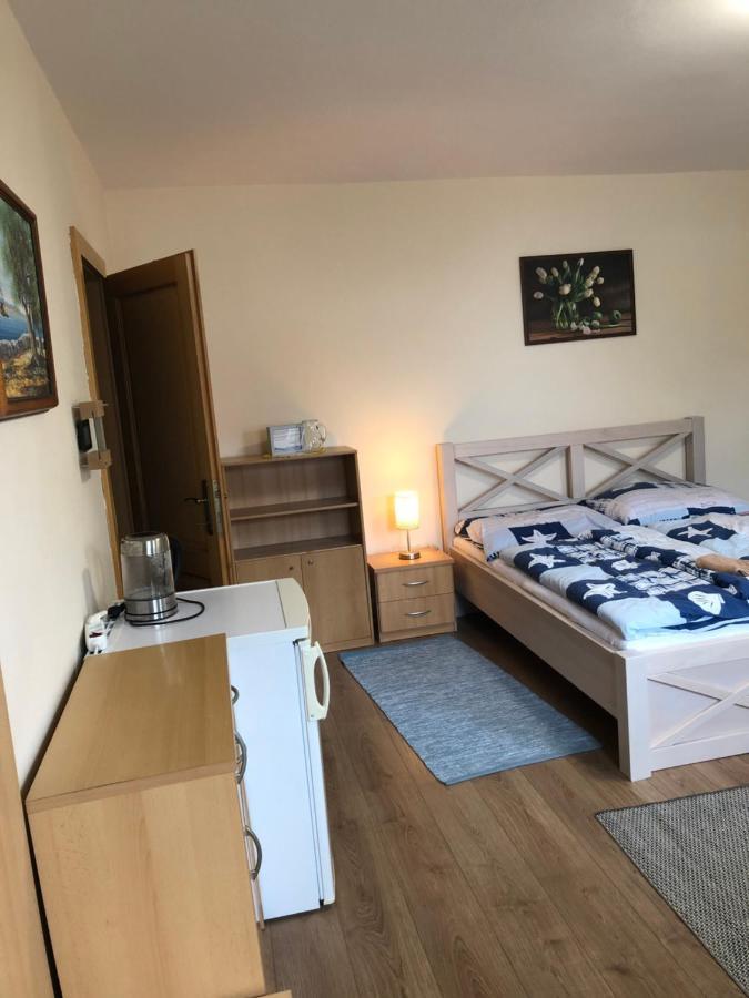 Privat Migac Apartment Vrbov Ngoại thất bức ảnh